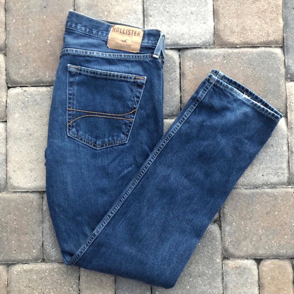 Men’s Hollister Slim Straight Jeans 33x32 ButtonUp